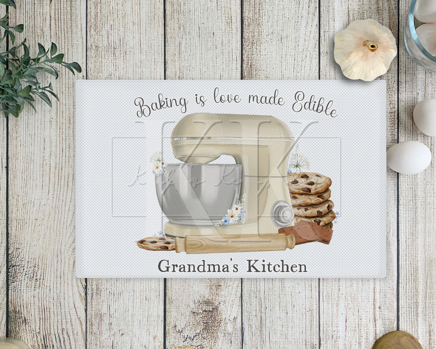 Country Style Bumble Bee Kitchen Glass Chopping board - Worktop Saver - Kitchen Chopping Board - Country Kitchen - Farmhouse