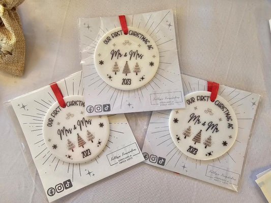 Personalised First Christmas Married 2025. Married wedding bauble, ceramic Christmas decoration for them. Couple. For her for him.