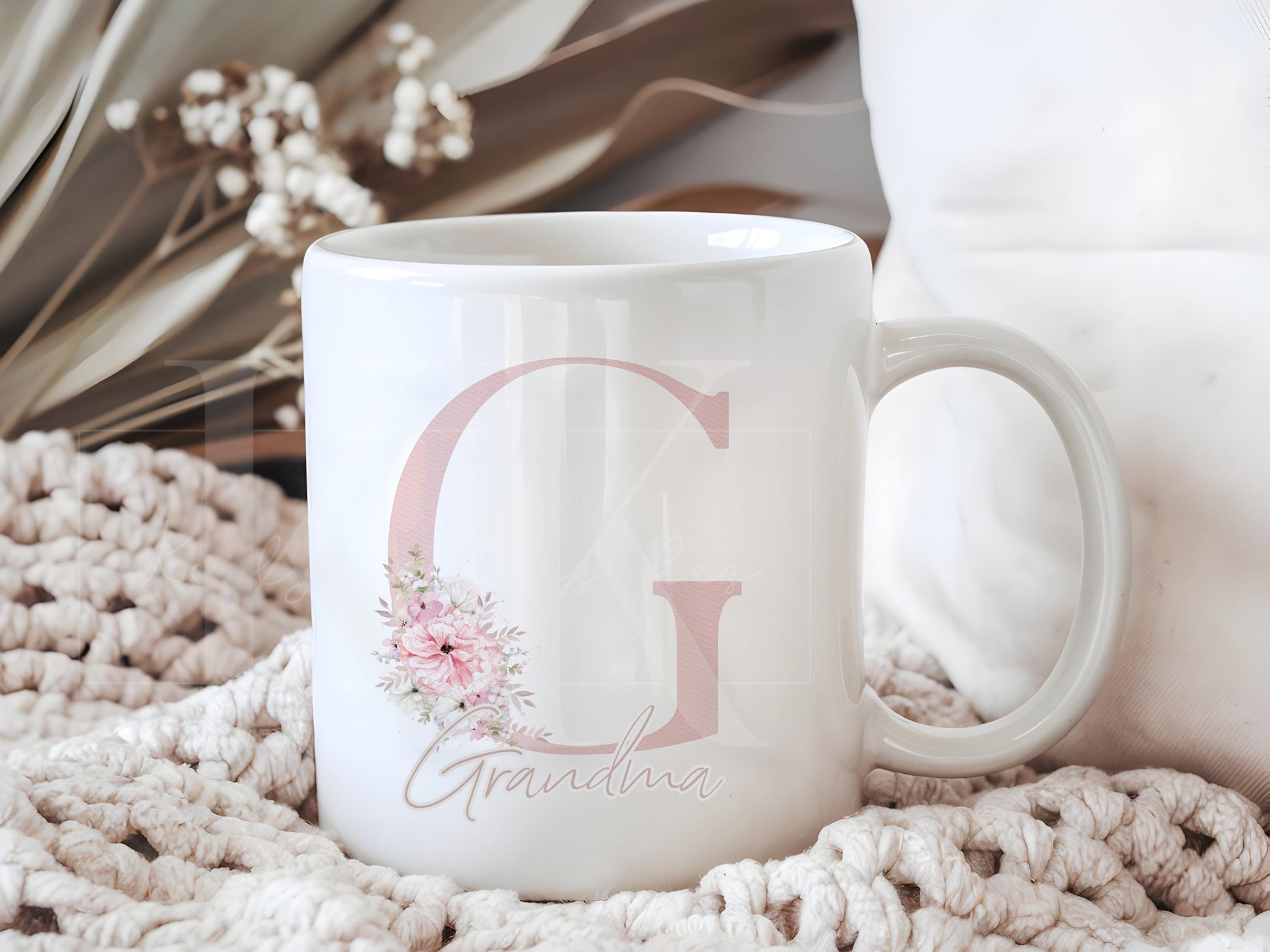 Personalised Letter Floral Pink Mug - Mother's Day - Gift For Her - Gift For Nan - Grandma - Mum - Mom